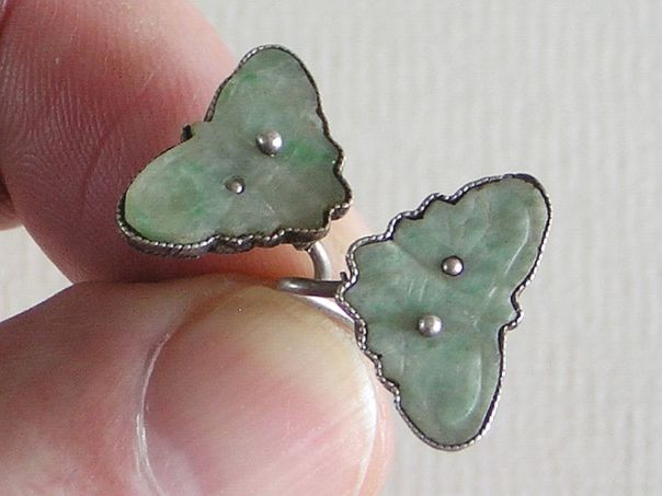 Pair of small earrings with jadeite butterflies – (8785)